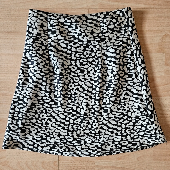 Princess Polly Leopard Print Skirt - Picture 2 of 7
